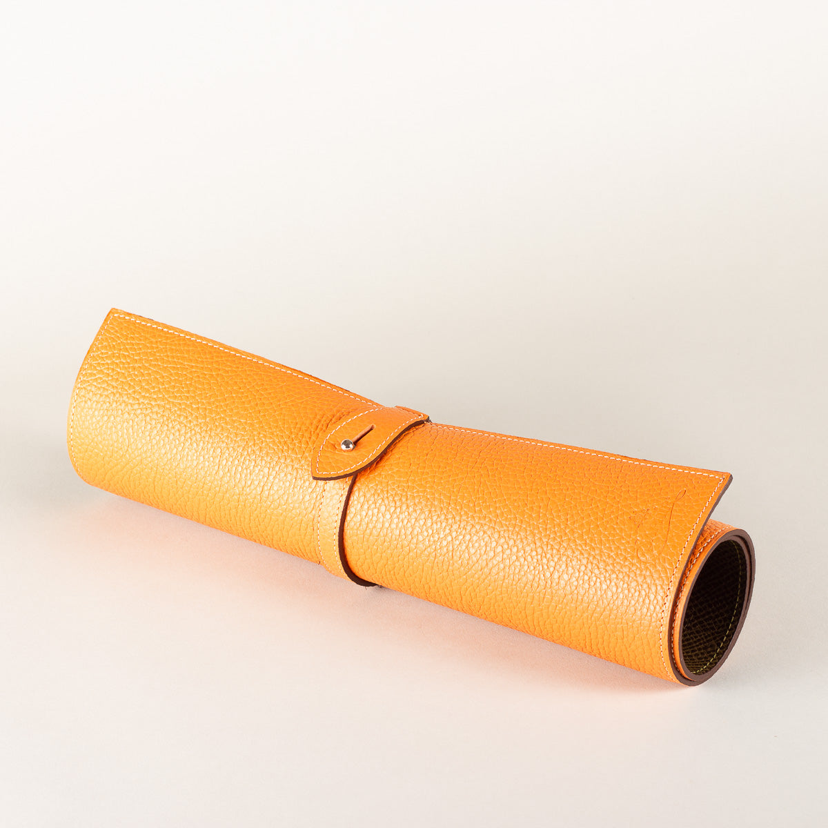 Saphir Médaille d'Or Shoe shine carpet