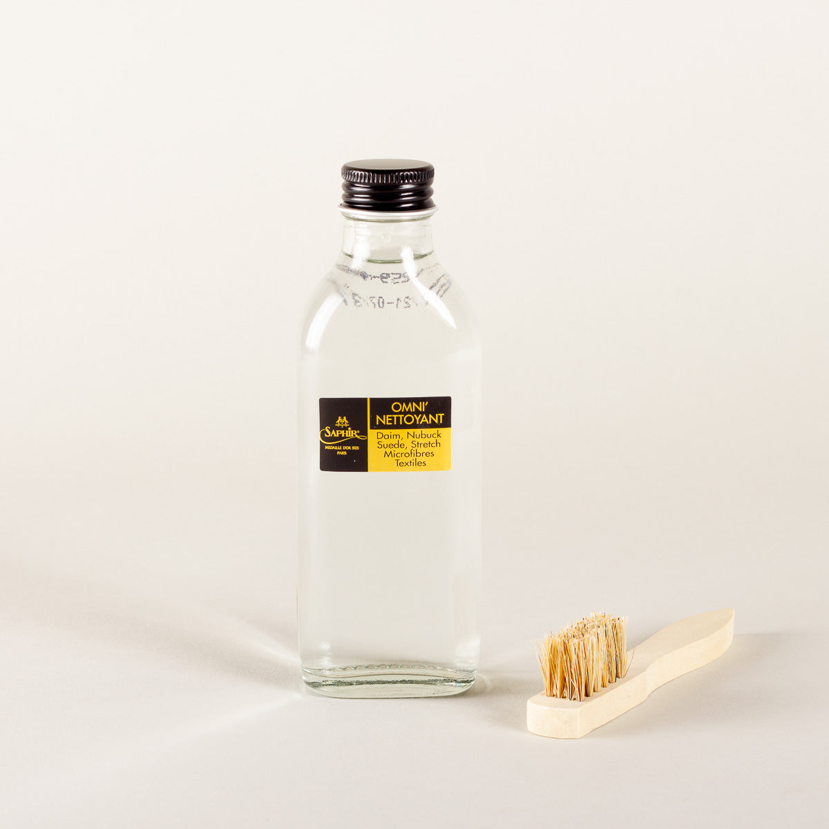 Saphir Médaille d'Or Omninettoyant suede cleaner