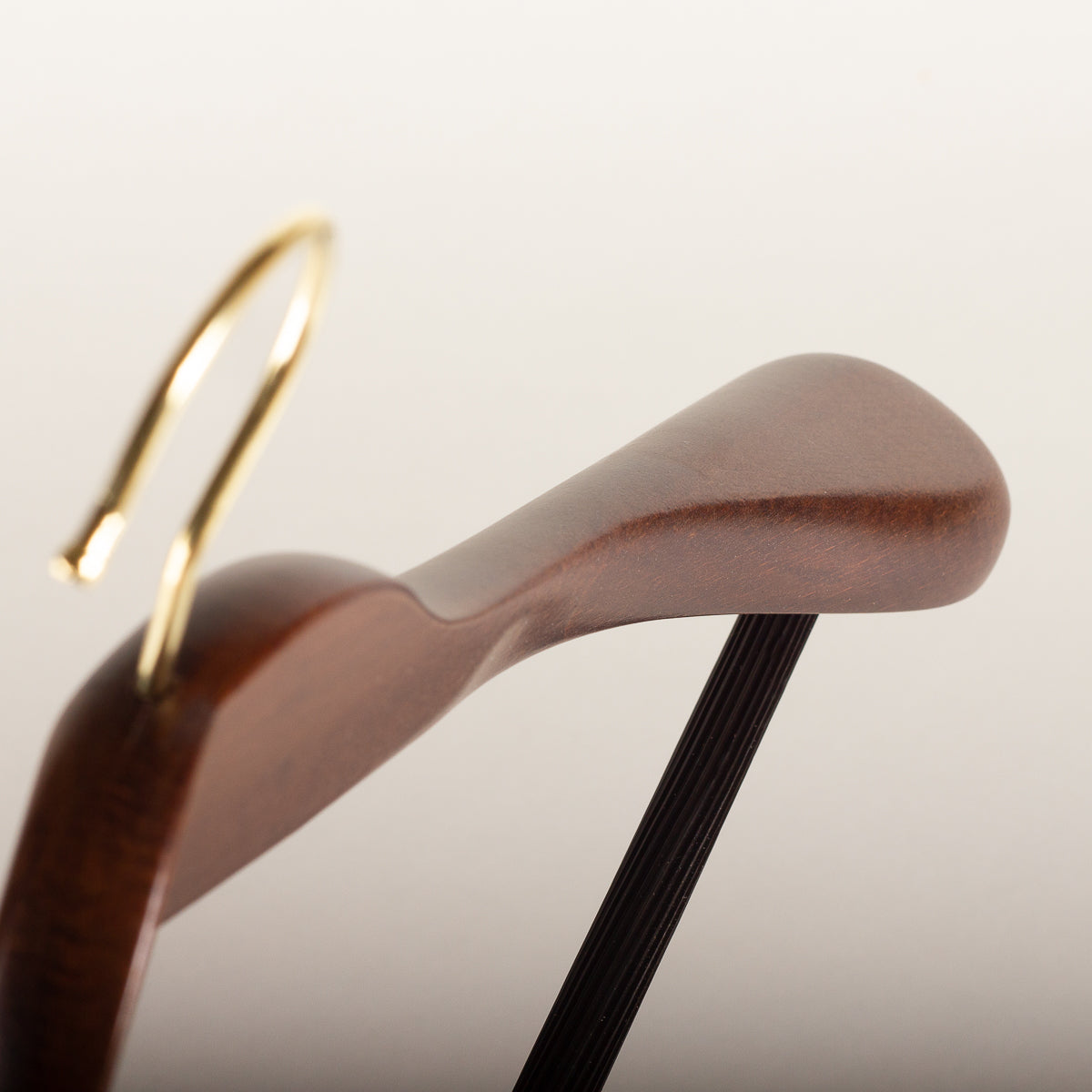 Suit and jacket hanger beechwood brown varnish