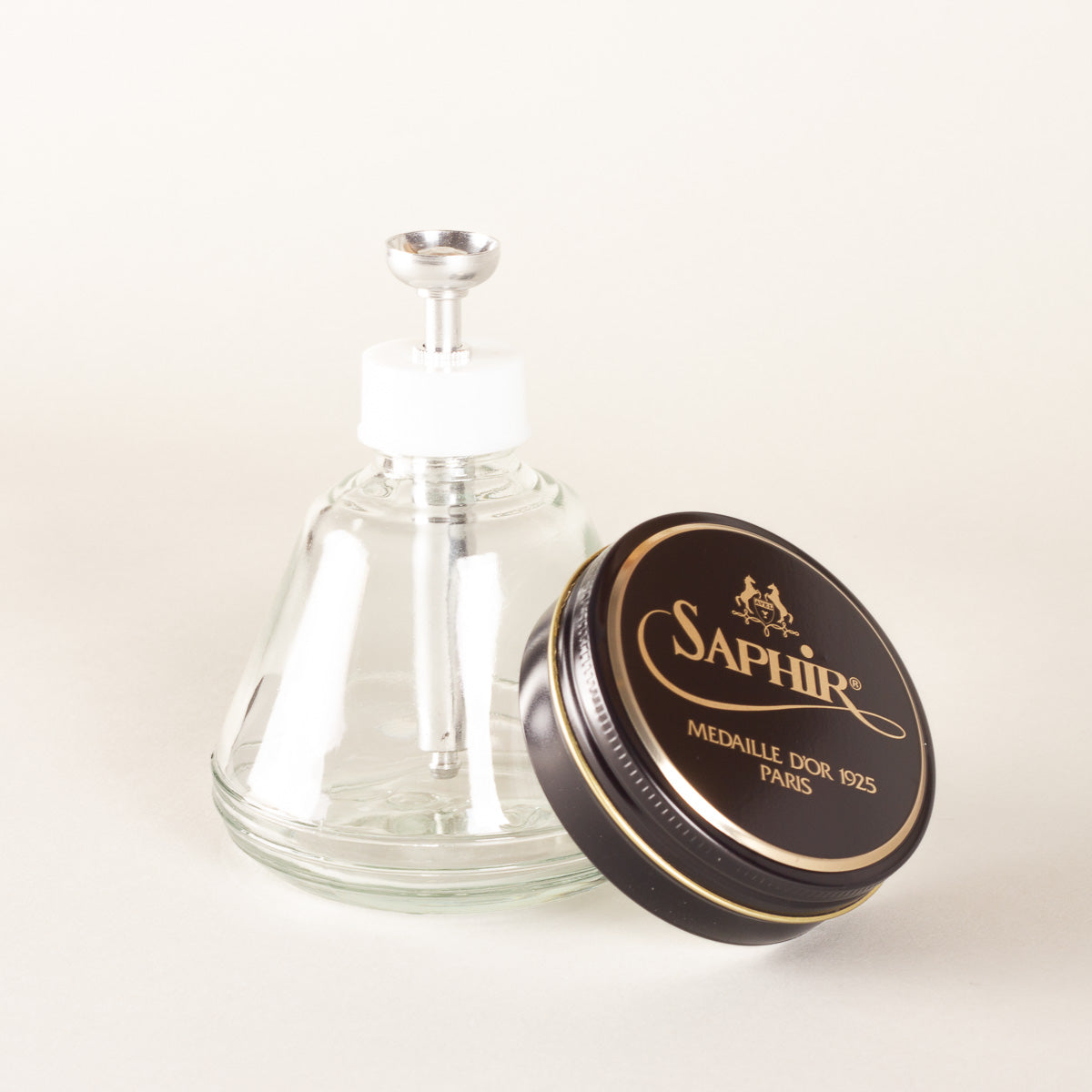 The Shoe Care Shop Glass water dispenser for mirror shining